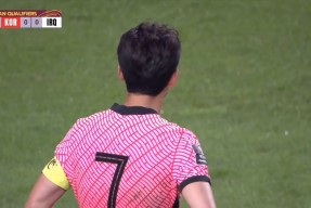 AYX-关于莱万多夫斯基赛事官方发布绝杀新规，瑞士队争议不断！的信息